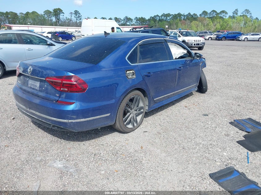 2017 Volkswagen Passat 1.8T R-Line