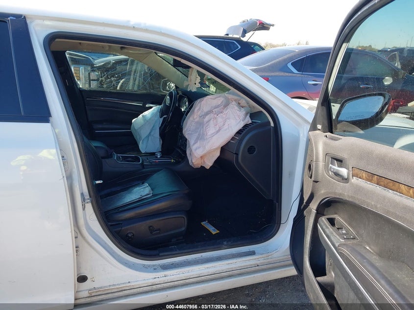 2018 Chrysler 300 Limited Awd