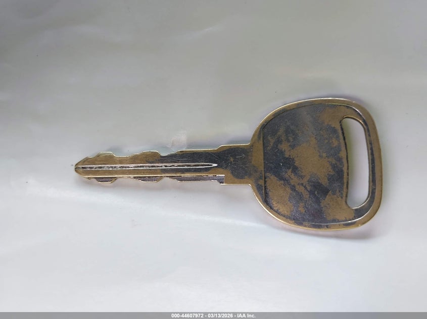 2004 Chevrolet Astro VIN: 1GCDM19X14B112330 Lot: 44607972