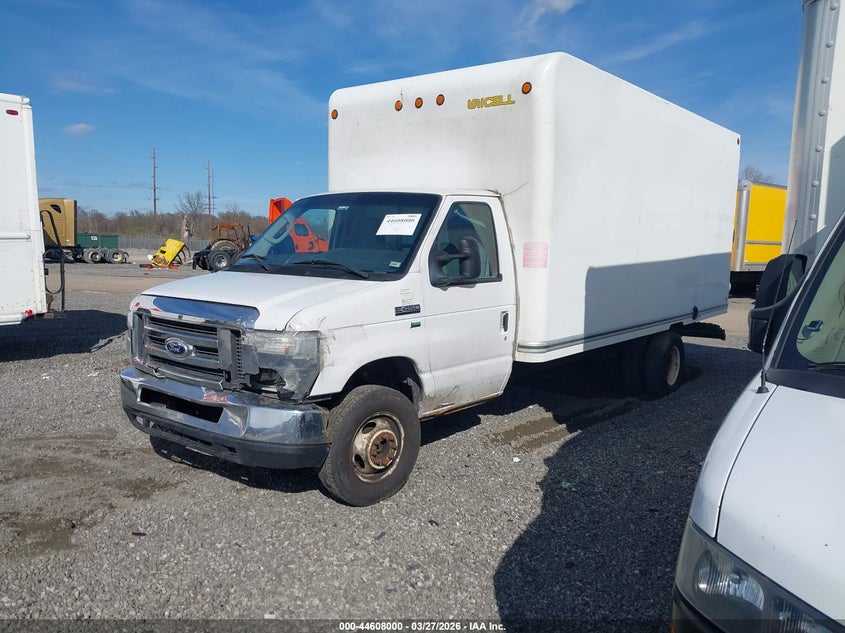 2016 Ford E-450 Cutaway