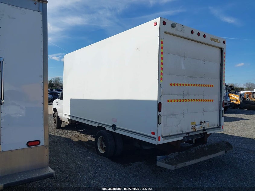 2016 Ford E-450 Cutaway