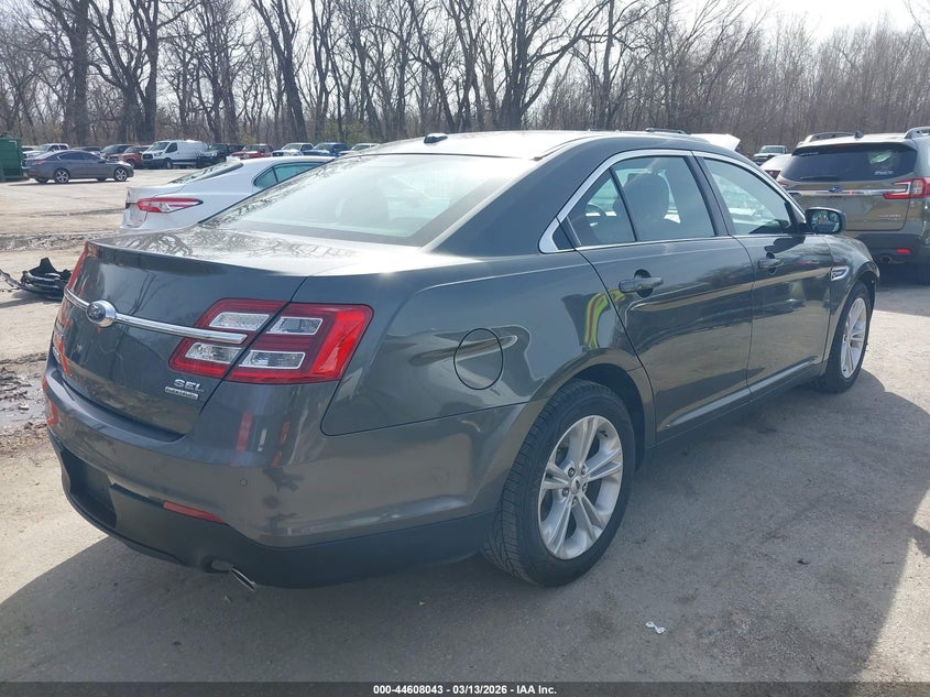 2016 Ford Taurus Sel