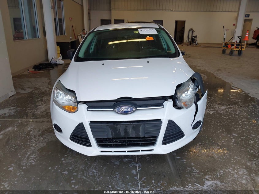 2012 Ford Focus 2.0 S white Lot 111044608181 Vin 1FAHP3E28CL196997