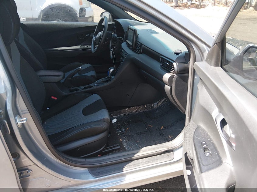 2019 Hyundai Veloster 2.0