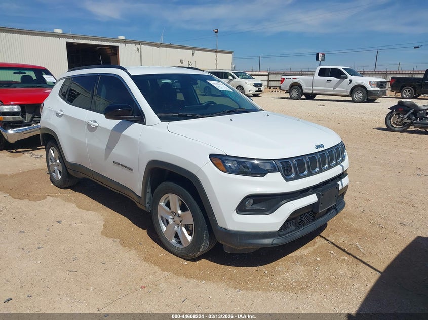 2022 Jeep Compass Latitude Fwd