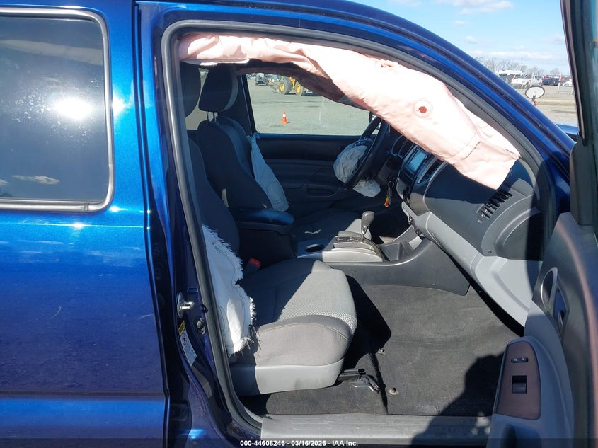 2015 Toyota Tacoma Base V6