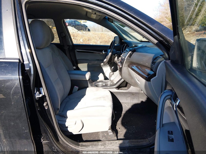 2012 Kia Sorento Lx V6