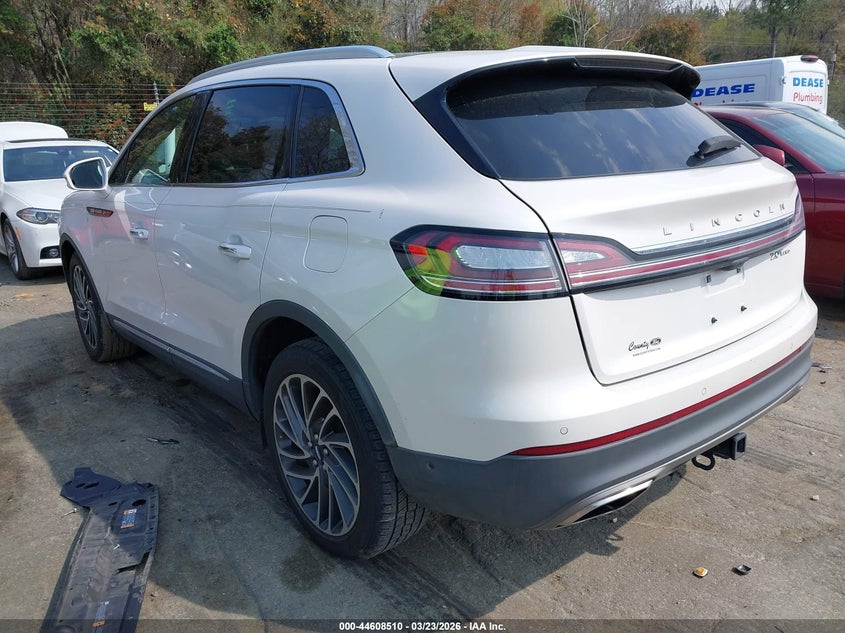 2019 Lincoln Nautilus Reserve