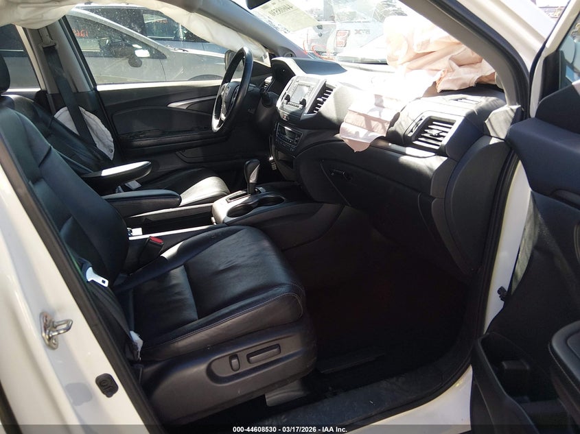 VIN 5FPYK3F58HB029302 2017 HONDA RIDGELINE RTL