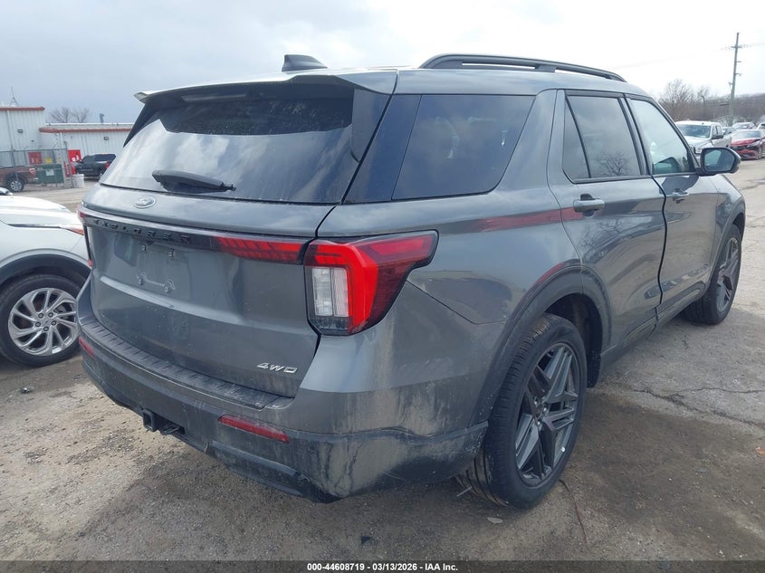 2025 Ford Explorer St-Line