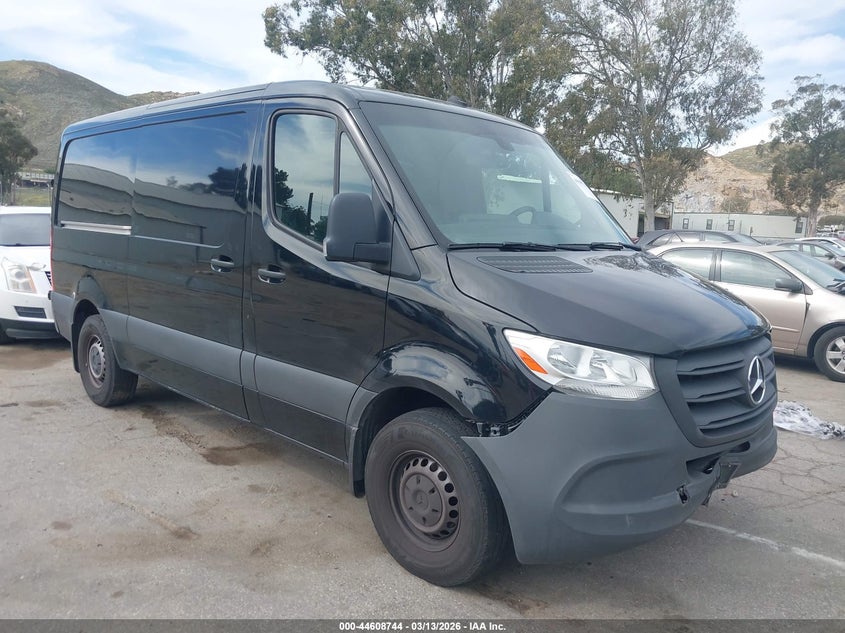2023 Mercedes-Benz Sprinter 2500 Standard Roof 4-Cyl Gas