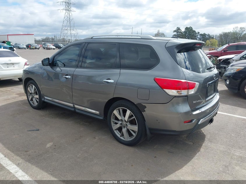 2015 Nissan Pathfinder Platinum