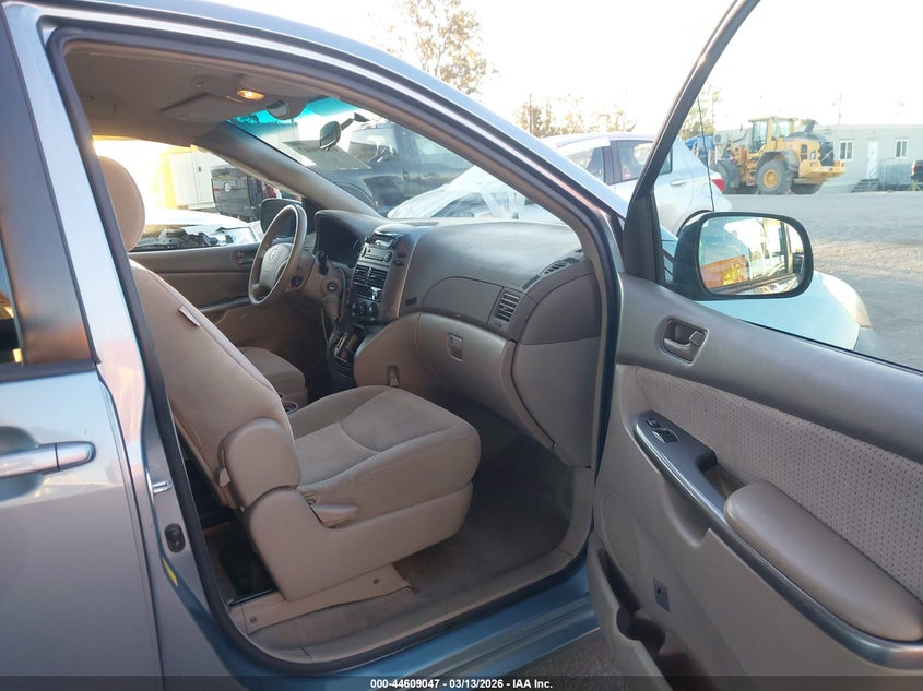 2007 Toyota Sienna Le