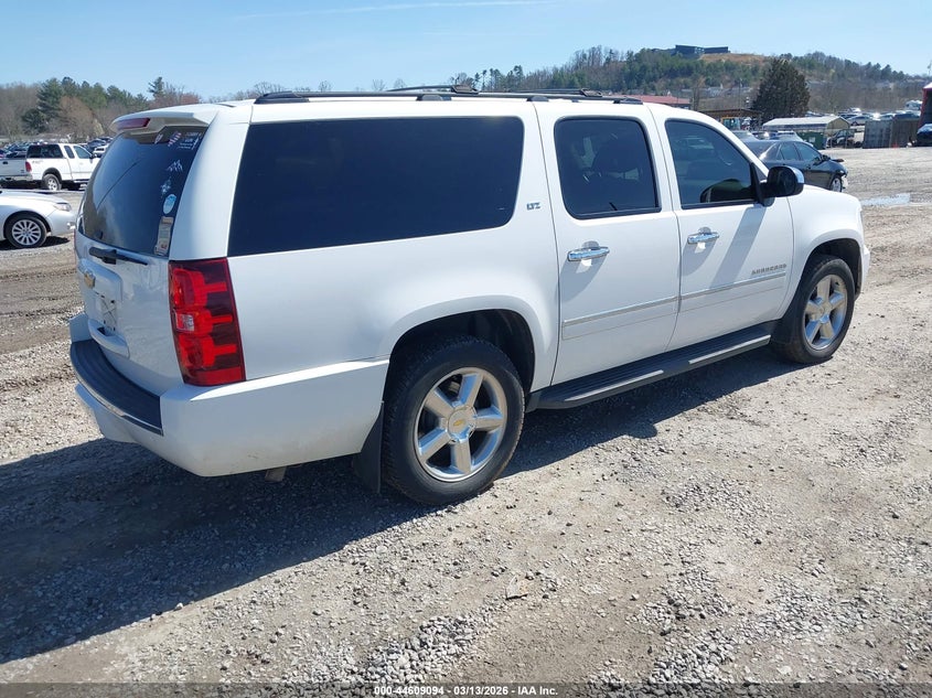 2014 Chevrolet Suburban 1500 Ltz