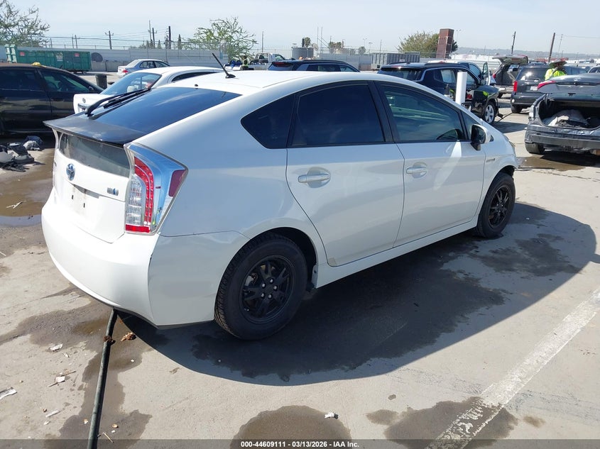 2014 Toyota Prius Two