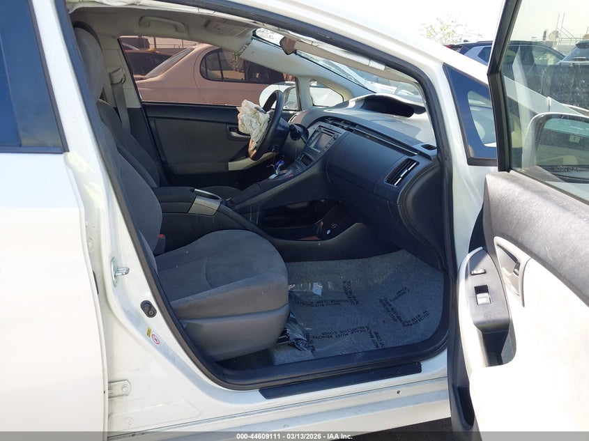 2014 Toyota Prius Two