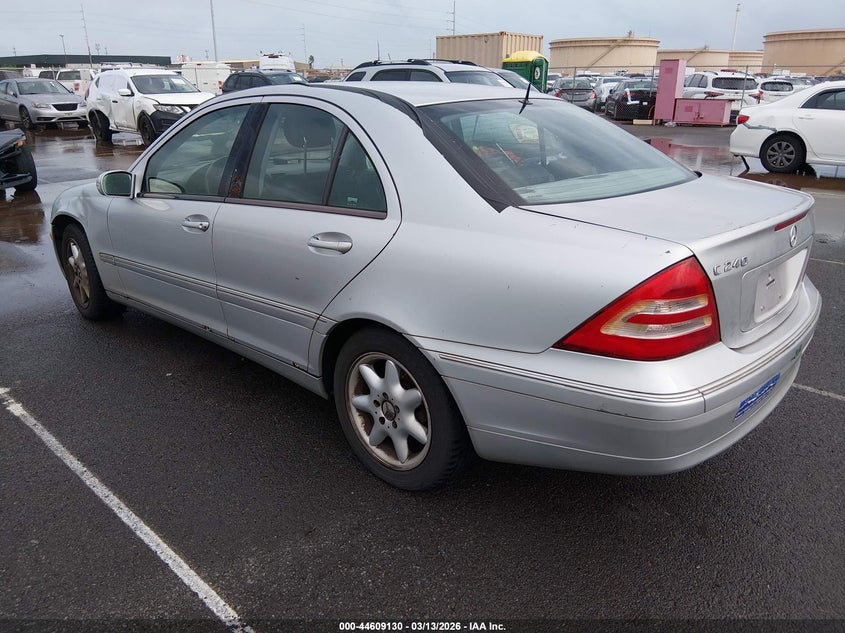 2003 Mercedes-Benz C 240