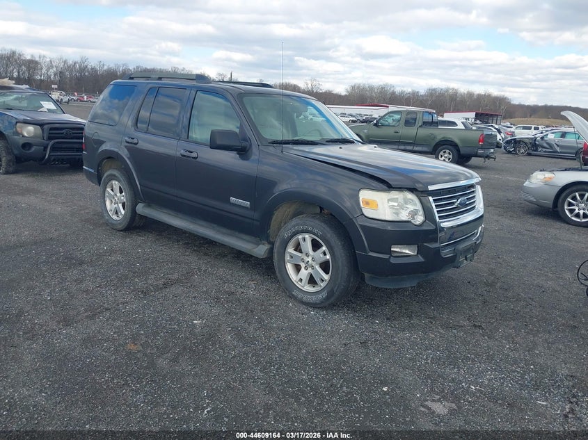 2007 Ford Explorer Xlt