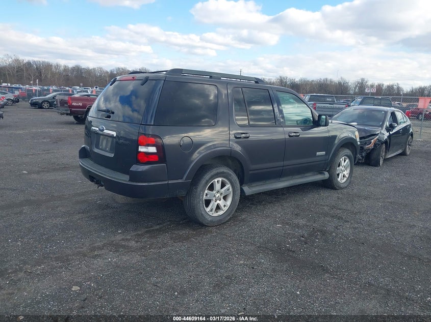 2007 Ford Explorer Xlt
