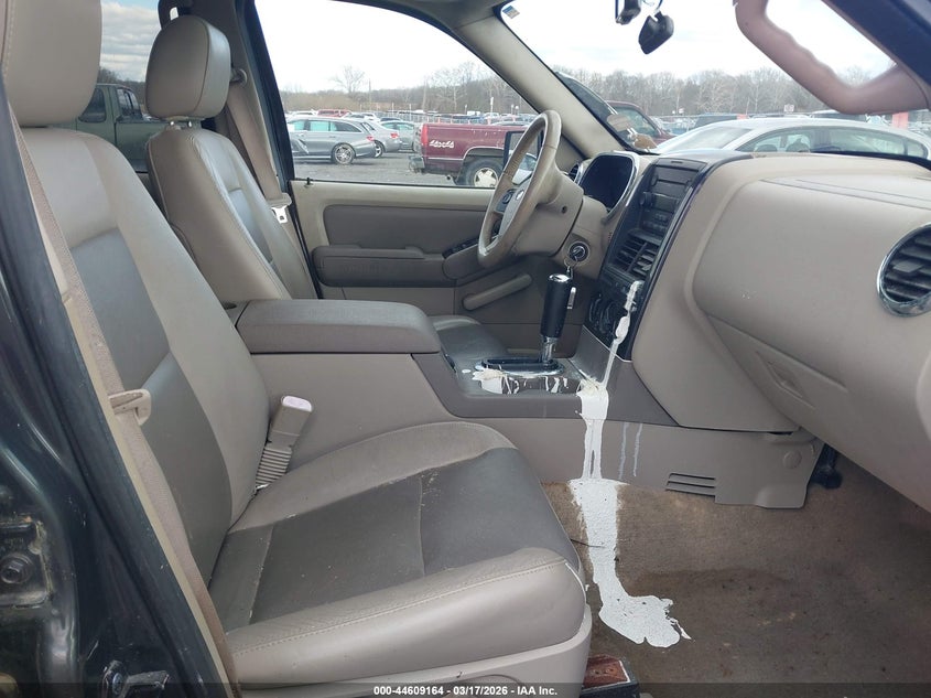 2007 Ford Explorer Xlt