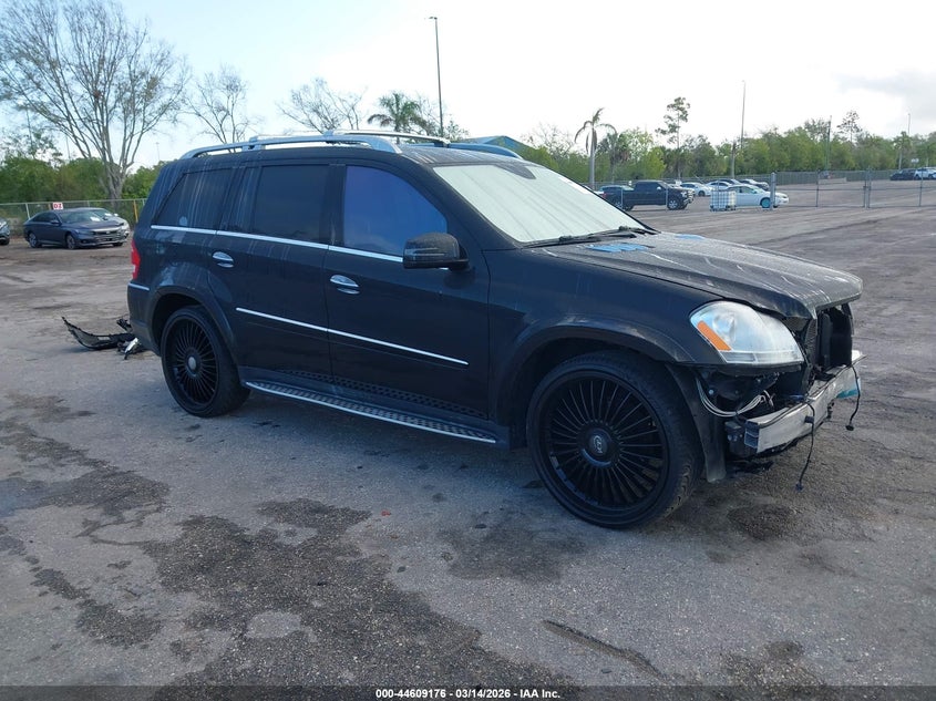 2011 Mercedes-Benz Gl 550 4Matic