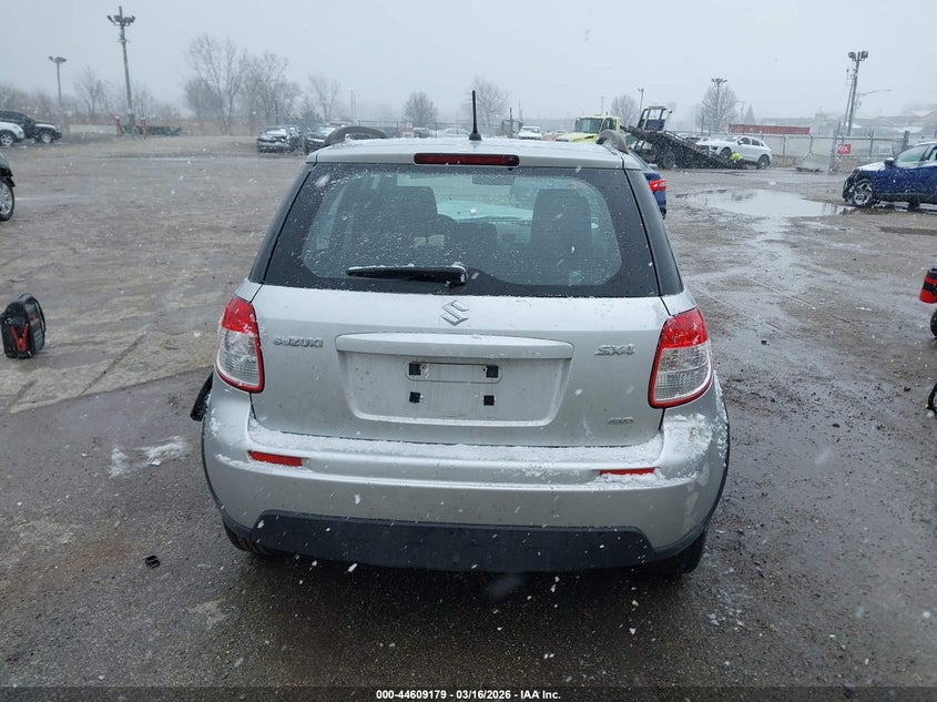 2012 Suzuki Sx4 Premium/Tech Valu Pkg (Nav) VIN: JS2YB5A33C6303235 Lot: 44609179