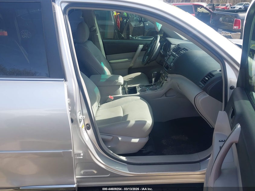 2013 Toyota Highlander Se V6