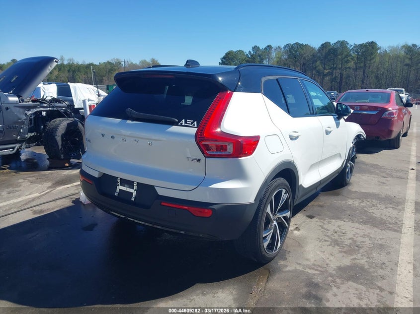 Vin: yv4162um0n2739387, lot: 45106236, volvo xc40 t5 r-design 20224