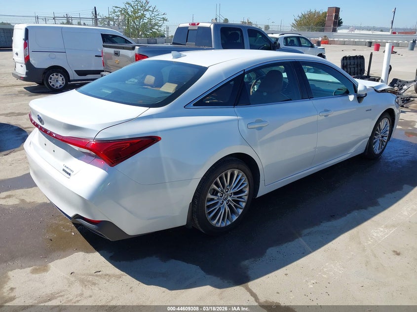 2020 Toyota Avalon Hybrid Limited