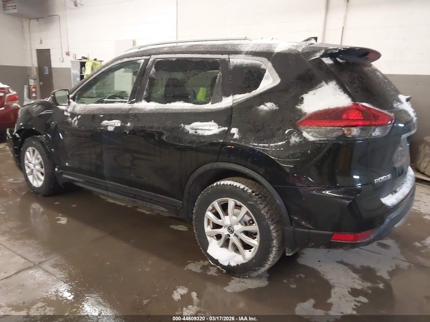 2018 Nissan Rogue Sv