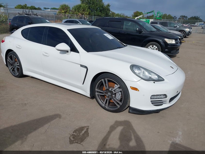 2012 Porsche Panamera 4S