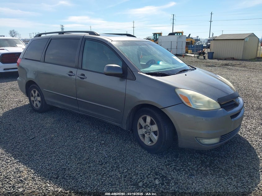 2004 Toyota Sienna Xle