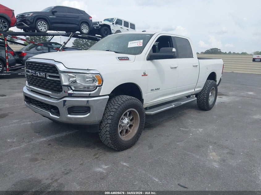 Vin: 3c6ur5dlxng103994, lot: 45106430, ram 2500 big horn  4x4 6'4 box 20222