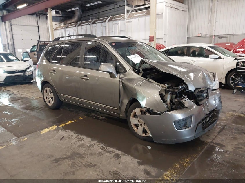 KNAFG529097274508 KIA RONDO Photo 1