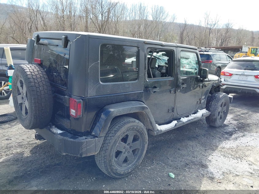 2010 Jeep Wrangler Unlimited Sahara