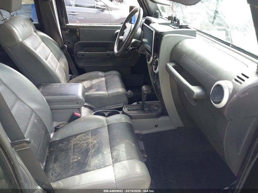 2010 Jeep Wrangler Unlimited Sahara