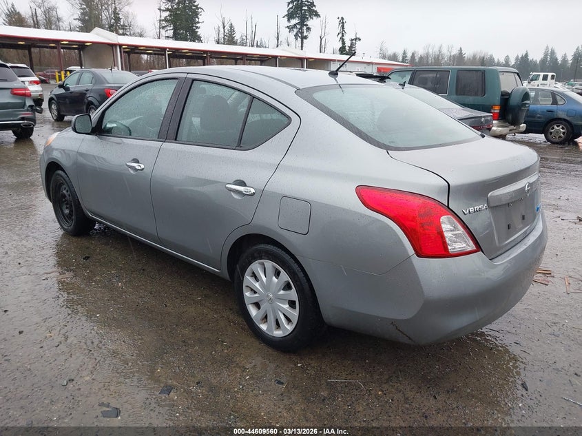 2012 Nissan Versa 1.6 Sv