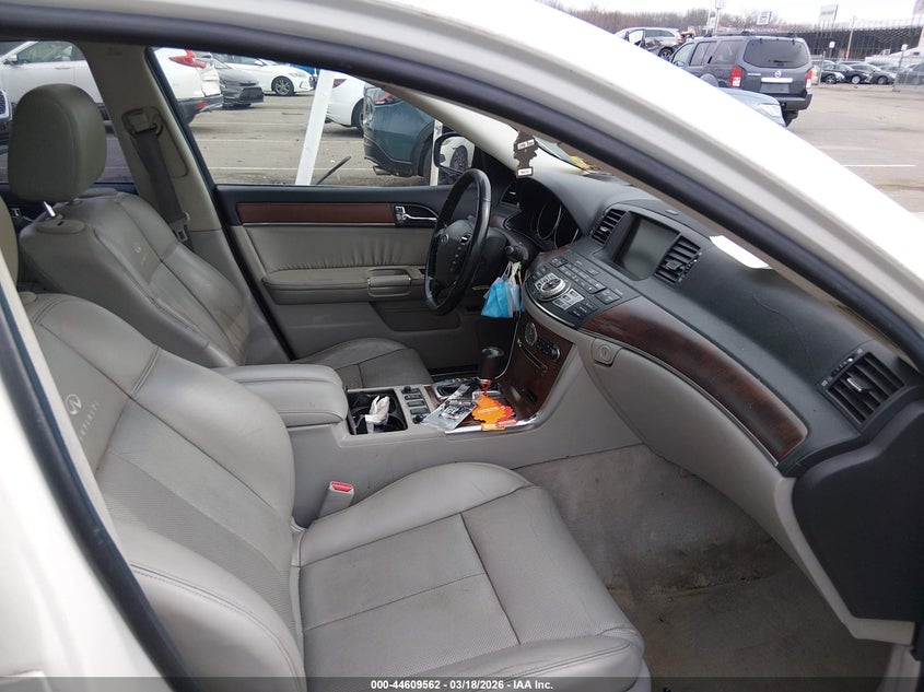 2010 Infiniti M35X