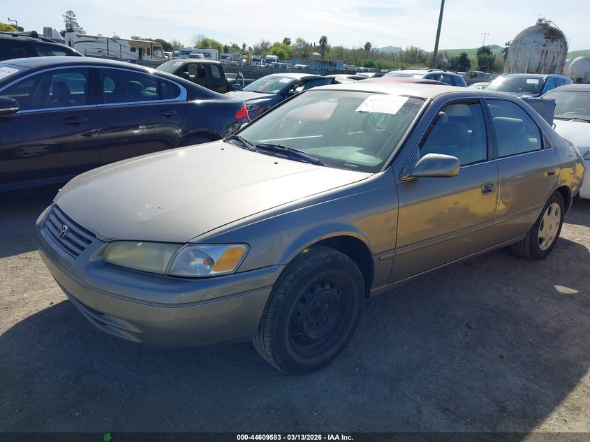 1999 Toyota Camry Le V6