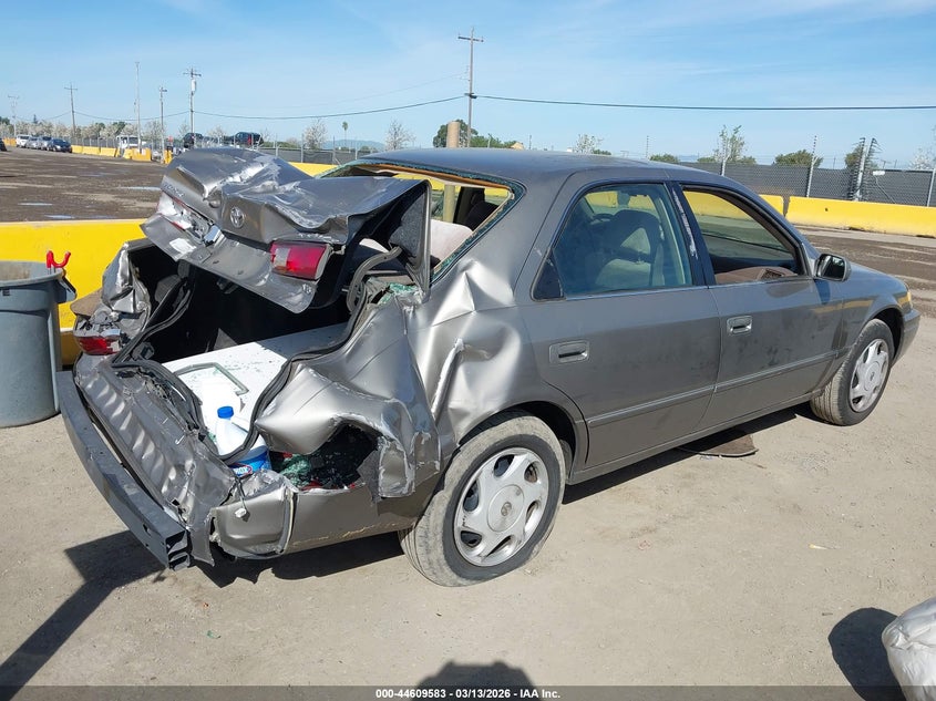 1999 Toyota Camry Le V6