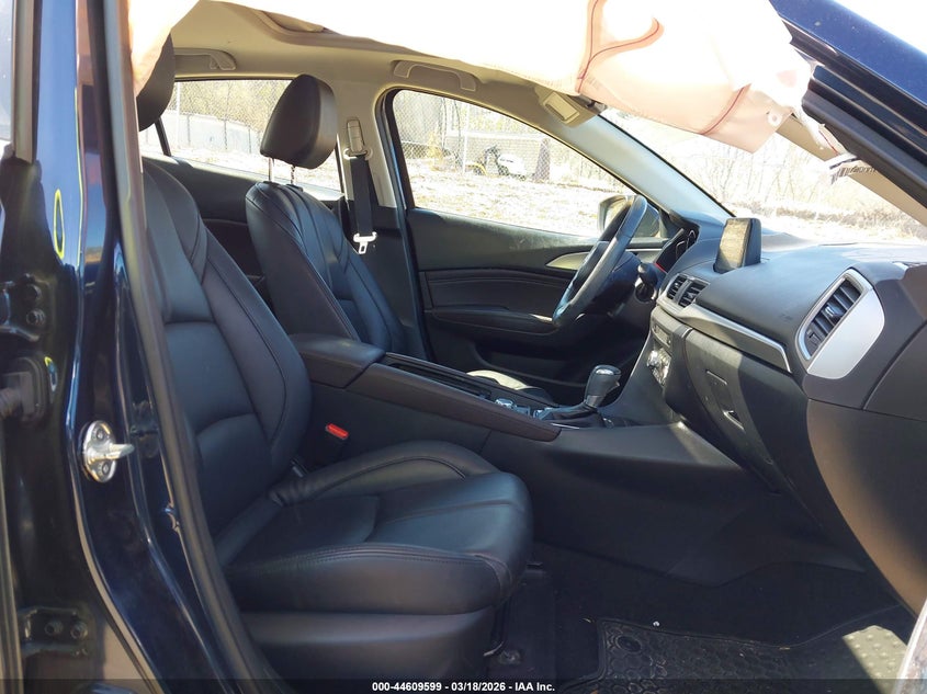 2018 Mazda Mazda3 Touring