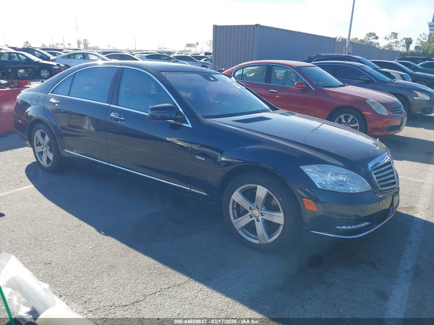 2012 Mercedes-Benz S 550