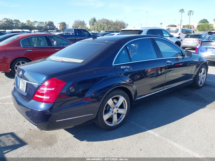 2012 Mercedes-Benz S 550