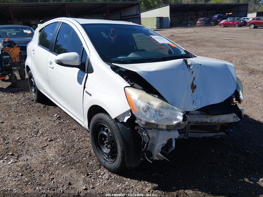 2012 TOYOTA PRIUS C TWO