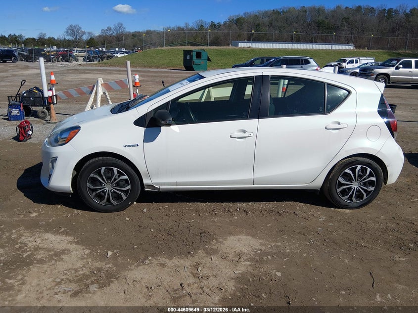 2016 Toyota Prius C Two VIN: JTDKDTB31G1117998 Lot: 44609649