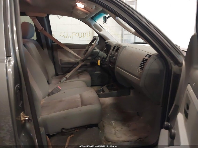 2007 Dodge Dakota St