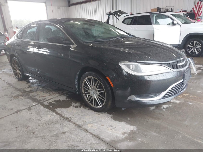2015 Chrysler 200 Limited