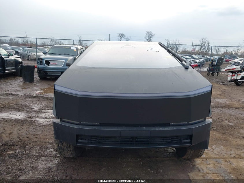 2025 Tesla Cybertruck All-Wheel Drive VIN: 7G2CEHED7SA067895 Lot: 44609690