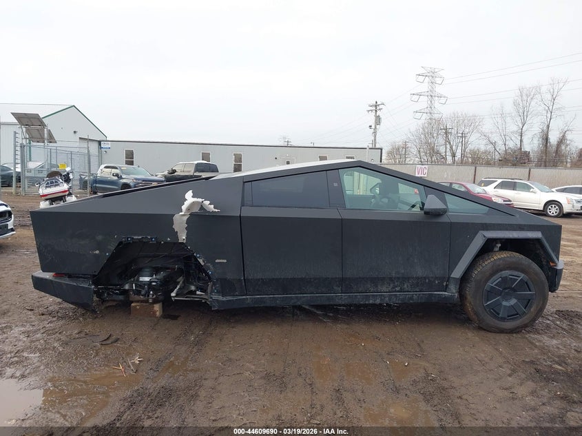 2025 Tesla Cybertruck All-Wheel Drive VIN: 7G2CEHED7SA067895 Lot: 44609690