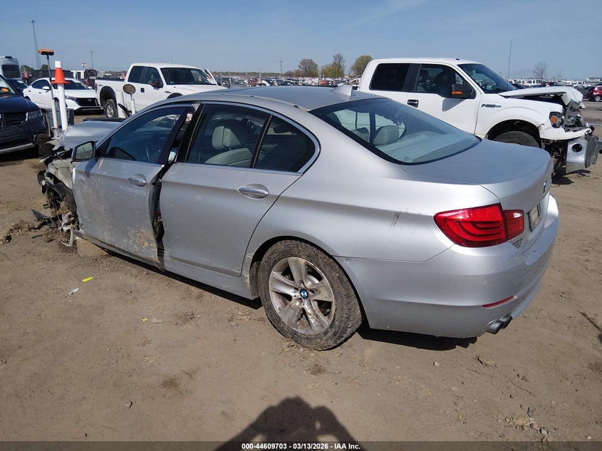 2011 BMW 528I